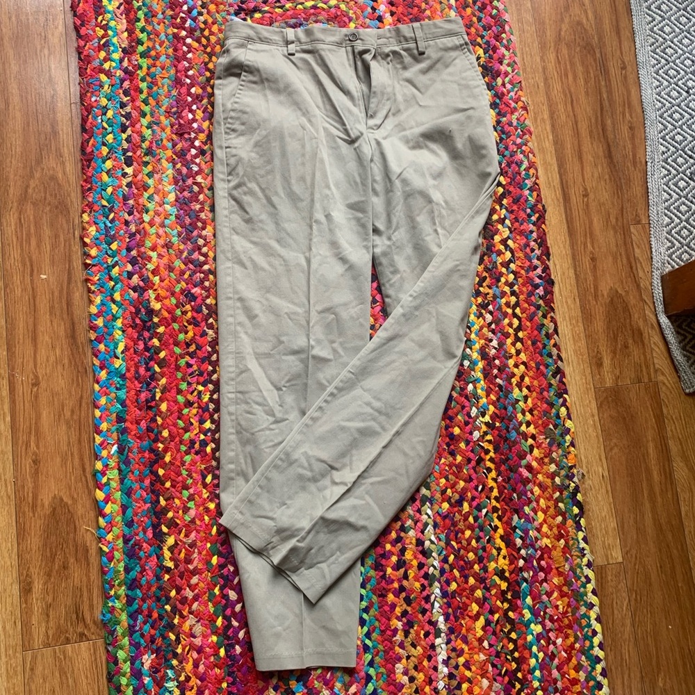 Dockers Easy Khaki